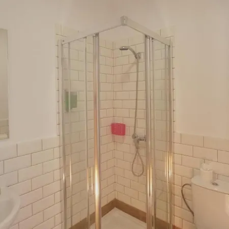 Vistalroque Bed & Breakfast 2*