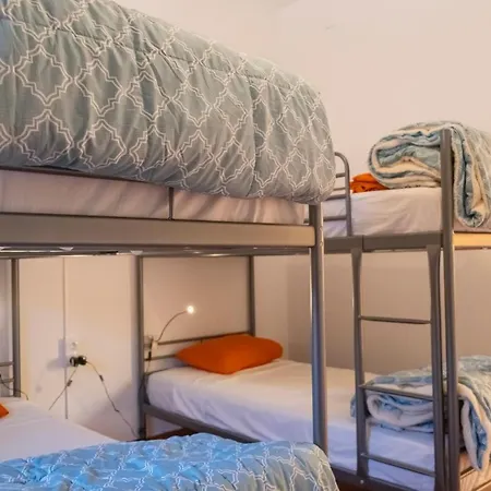 Bed & Breakfast Vistalroque 2*