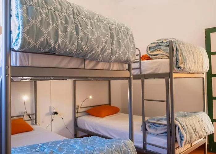 Bed & Breakfast Vistalroque 2*