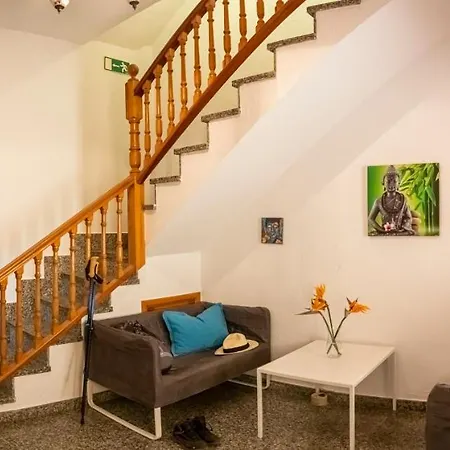 Bed & Breakfast Vistalroque 2*